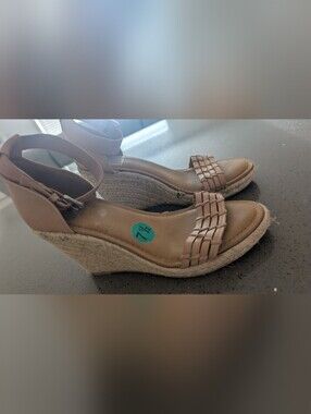 Dolce Vita Beige Woven Ankle-Strap Espadrille Wedges